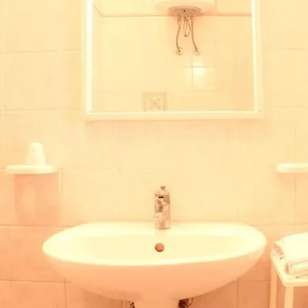 Dell' Acqua *